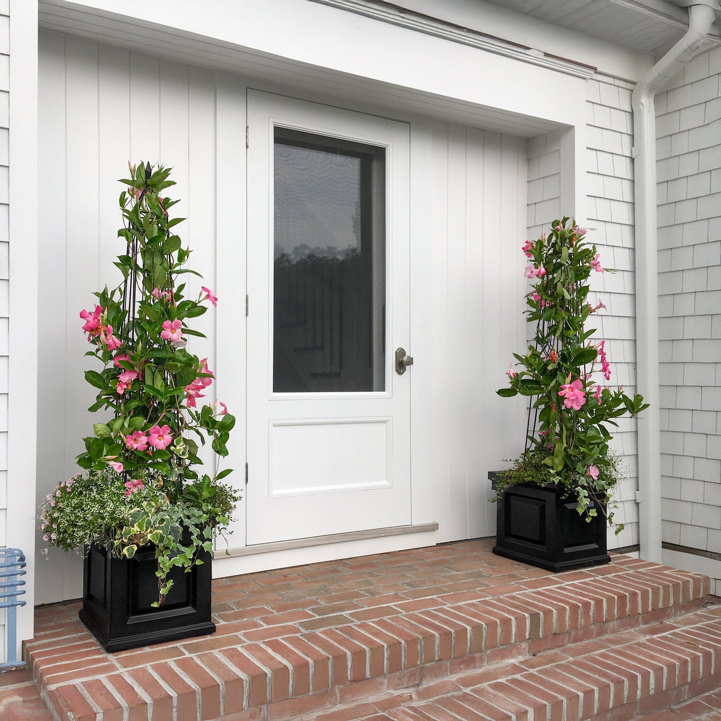 Nantucket 16in Square Planter
